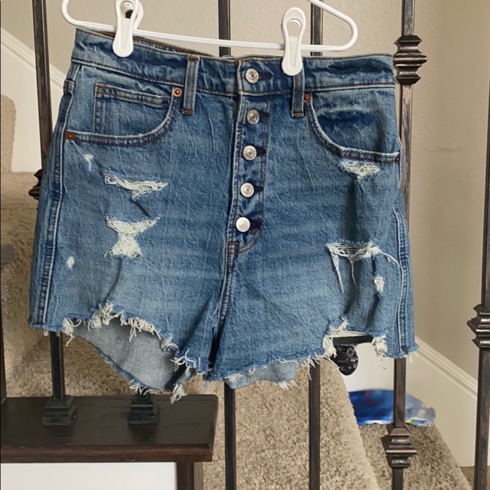 Abercrombie Ultra High Rise Mom Shorts